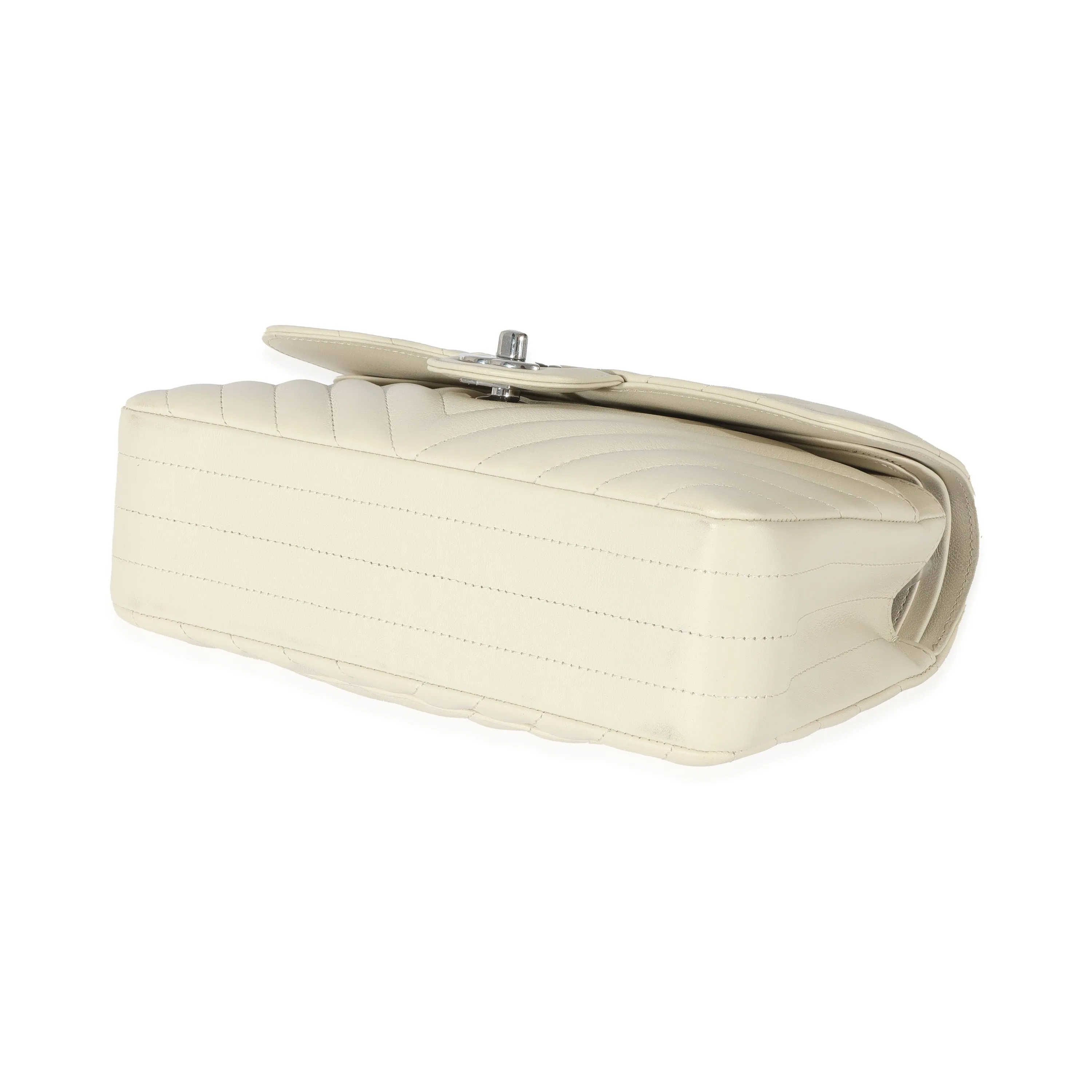 CHANEL 22C Neutral Chevron Calfskin Small Classic Flap