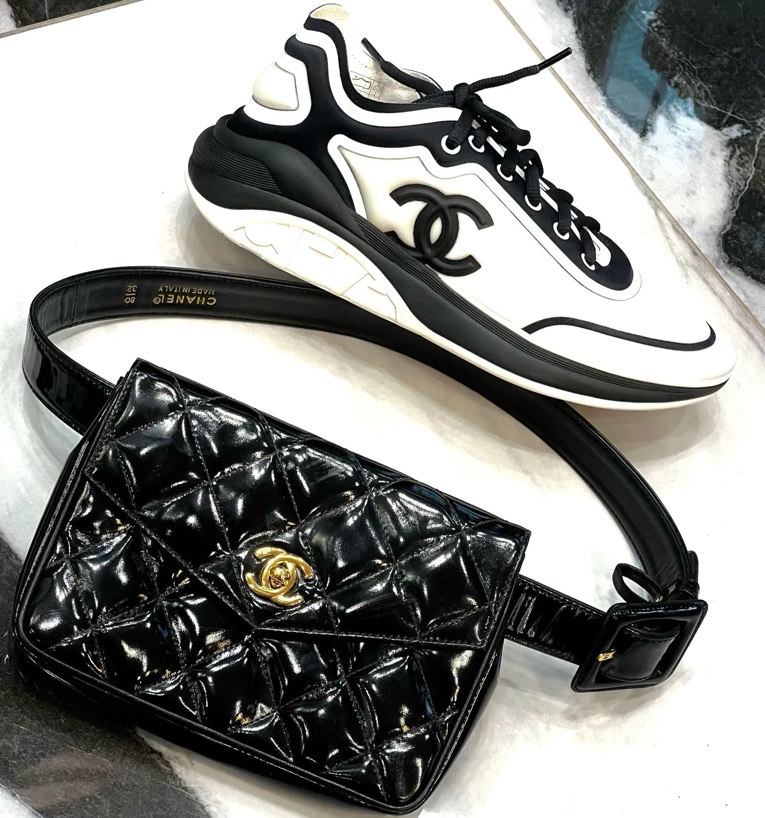 CHANEL QUILTED PATENT LEATHER VINTAGE BUM BAG