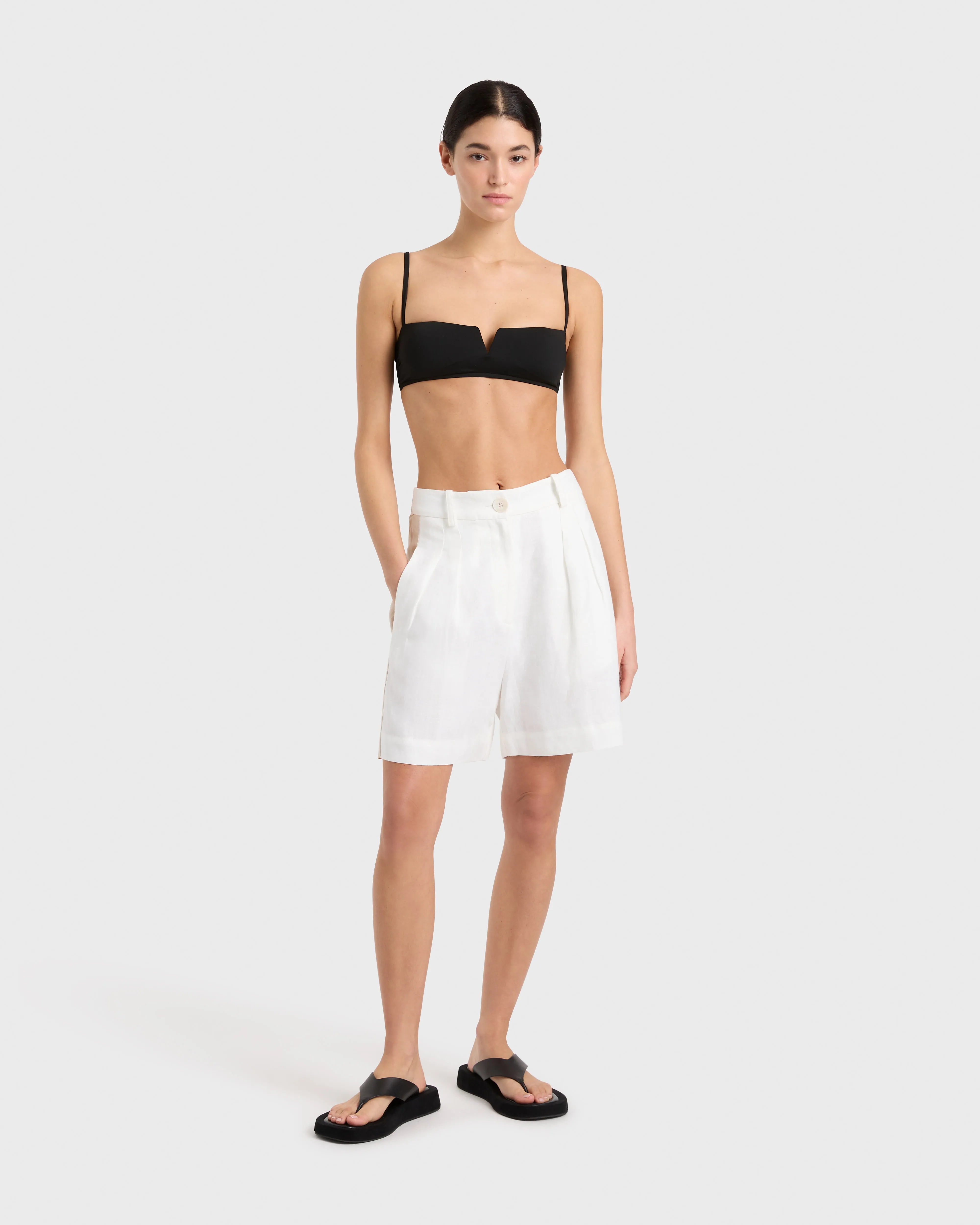 Delphi Linen Two Tone Short - White & Sand