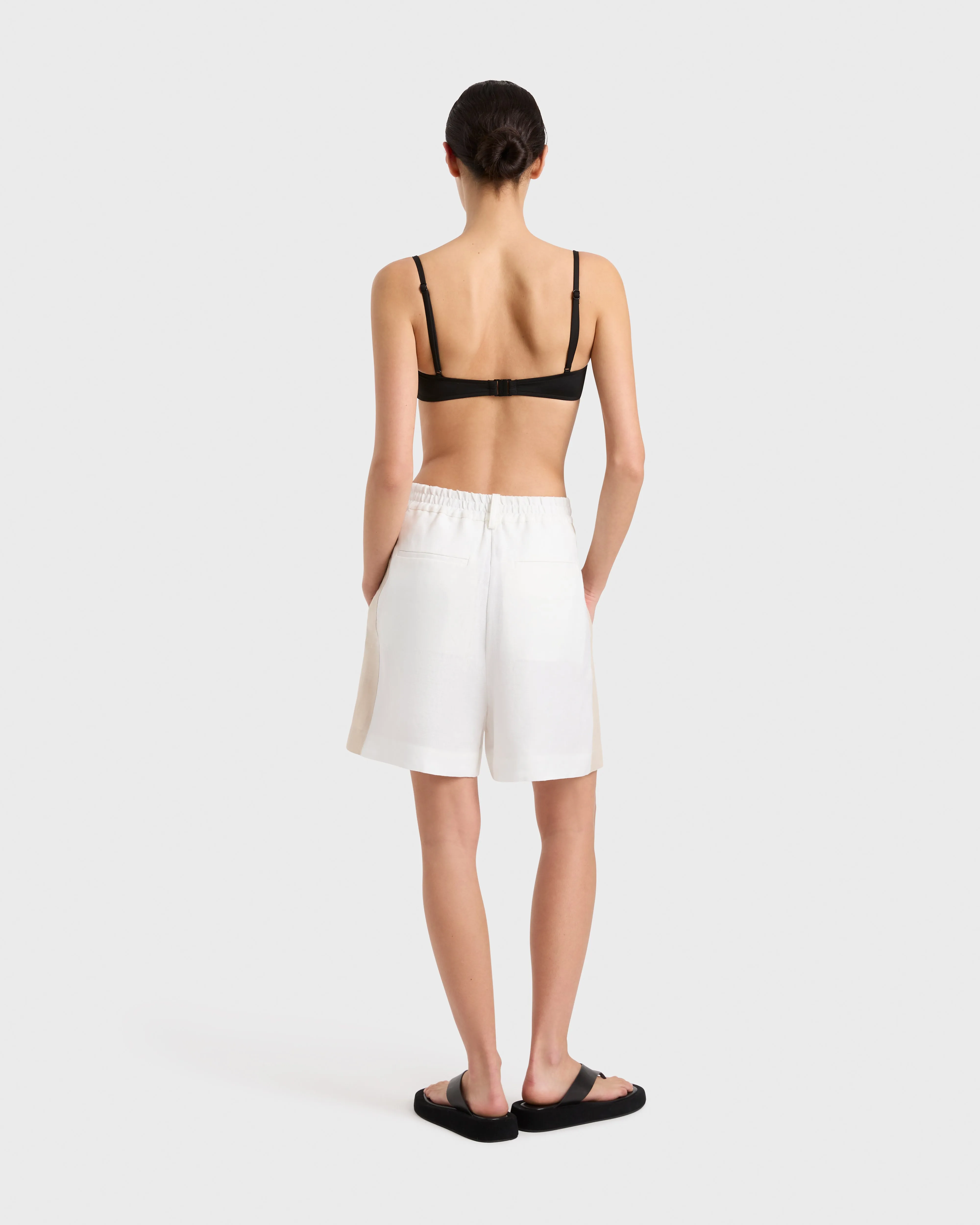 Delphi Linen Two Tone Short - White & Sand