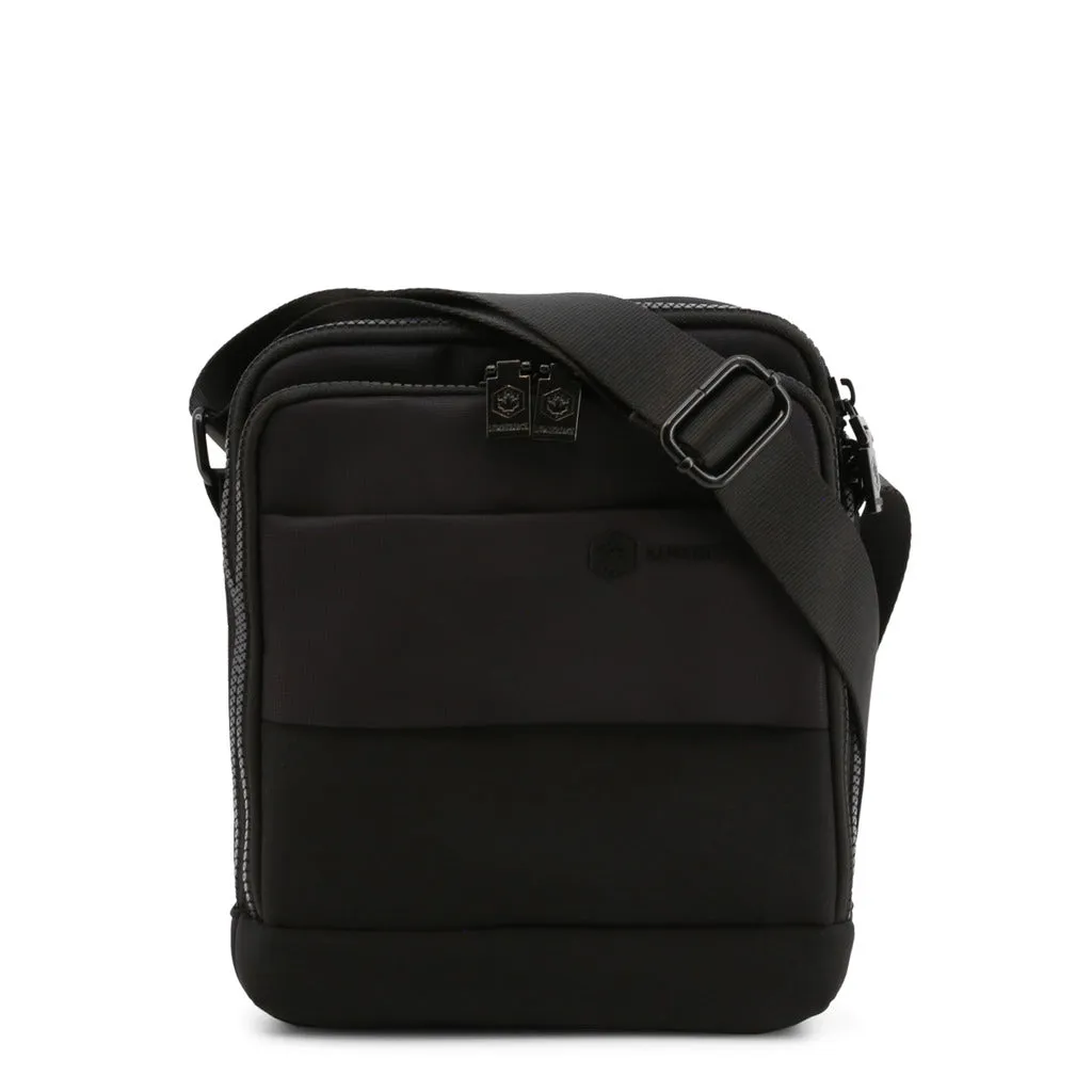 Lumberjack Crossbody Bag: The Perfect Stylish Accessory for Men on the Go